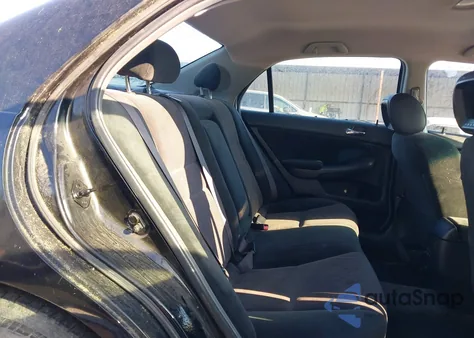 2004 Honda Accord 2.4 Lx z USA, uszkodzony, nr VIN 1HGCM55314A135104